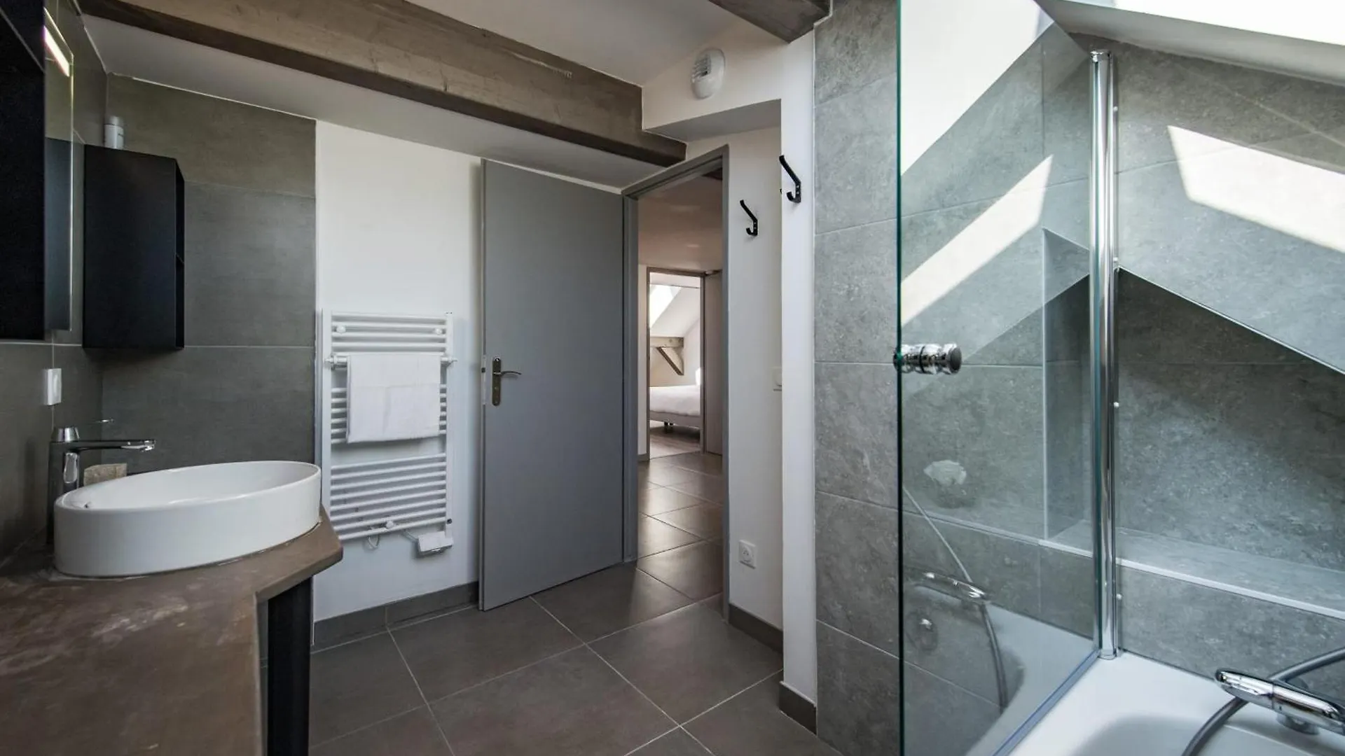 Four-Bedroom Triplex In Albiez-Montrond