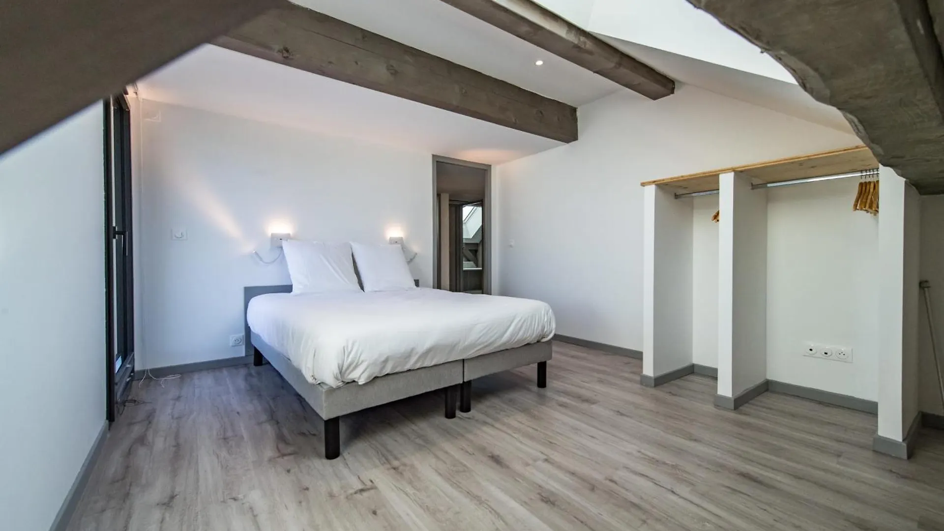 Apartment Four-Bedroom Triplex In Albiez-Montrond